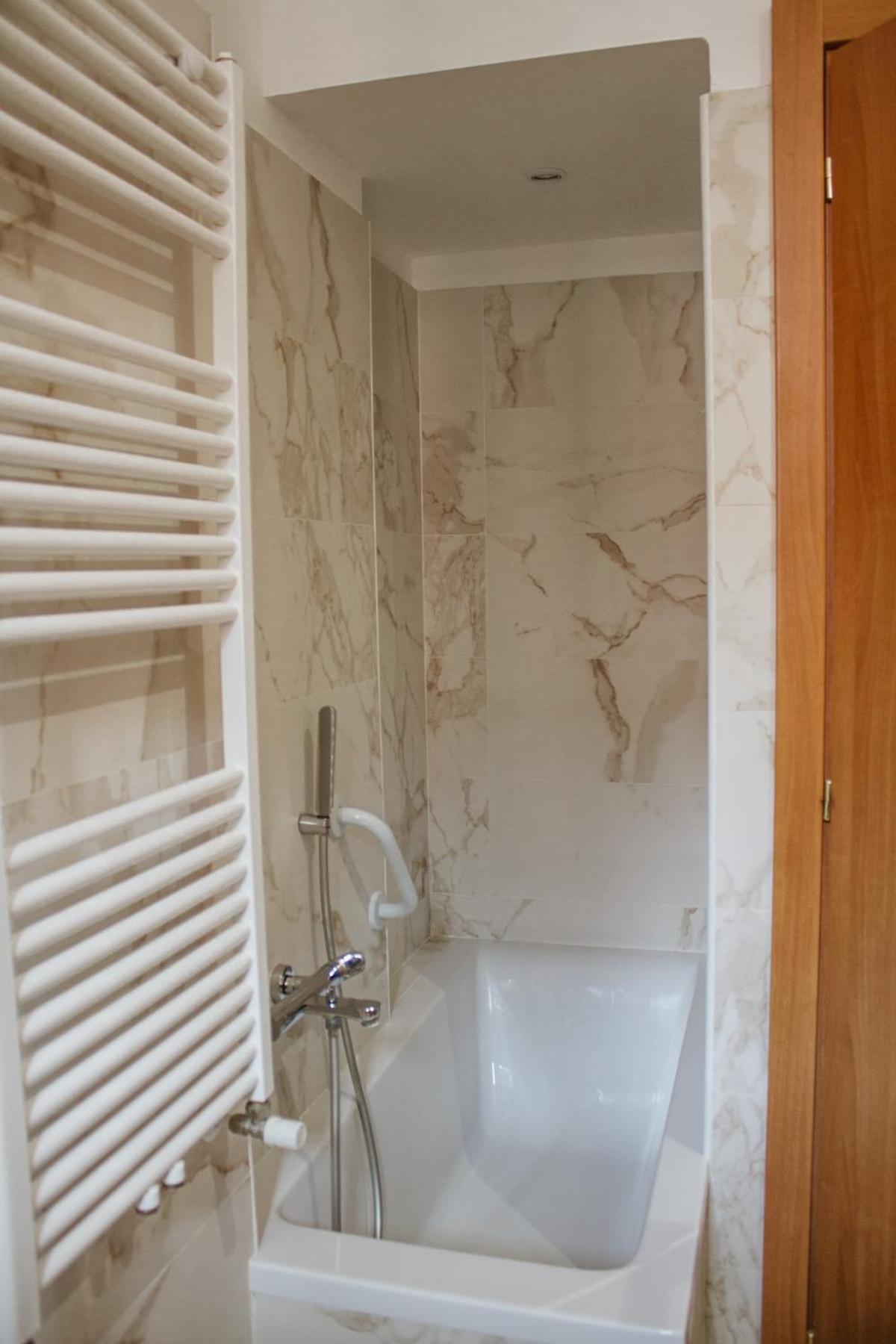 Appartement New Apt 10 Minutes Duomo Milan