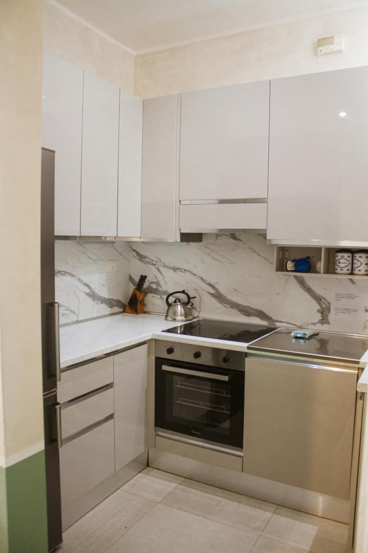 New Apt 10 Minutes Duomo Milan